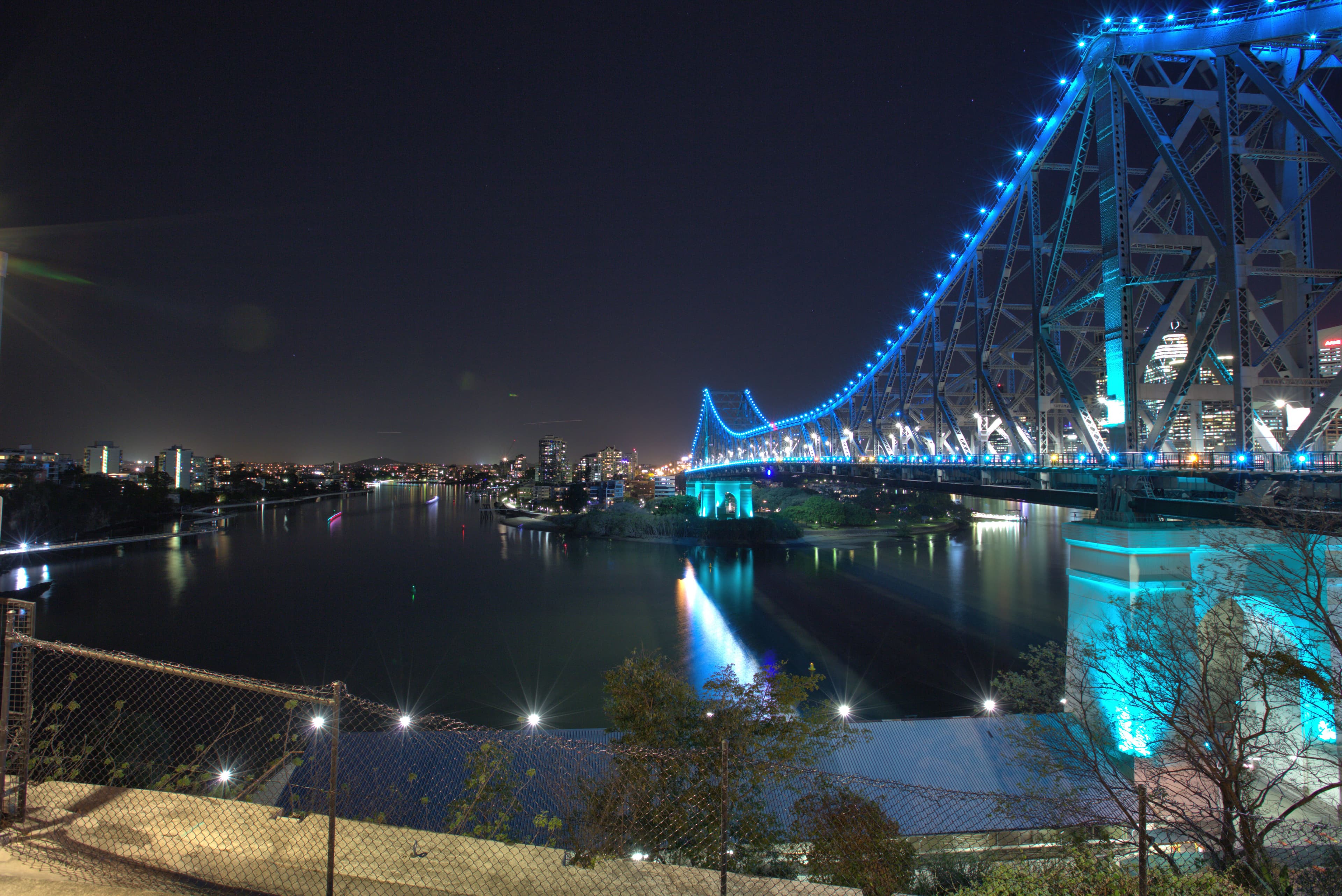 Story Bridge spanning the Brisbane River